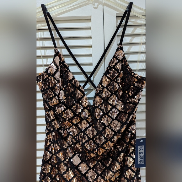 Privy Black with Rose gold sequins dress - Picture 3 of 10